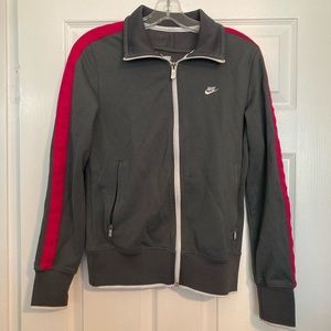Grey Nike sportswear jacket size M